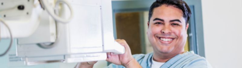 Der Röntgenschein für MFA ist wichtig für medizinische Fachangestellte um Röntgengeräte optimal zu nutzen